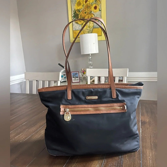 Michael Kors Kempton tote bag - Picture 1 of 14